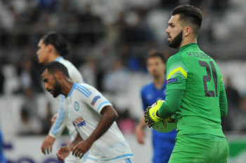 Tomáš Koubek v utkání proti Olympique Marseille